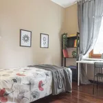 Rent a room in turin