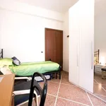 Rent a room of 115 m² in rome