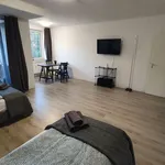 Miete 1 Schlafzimmer wohnung von 83 m² in Hanover