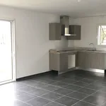 Maison de 85 m² avec 4 chambre(s) en location à Saint-Quentin-de-Baron