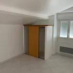 Appartement de 20 m² avec 2 chambre(s) en location à Saint-Paul-le-Jeune