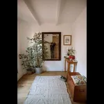 Rent 2 bedroom apartment of 90 m² in barcelona