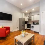 Rent 2 bedroom apartment of 732 m² in London