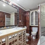 Rent 4 bedroom apartment in Valencia