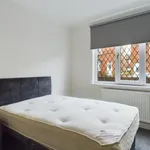 Rent 3 bedroom house in Wakefield