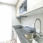 Rent 4 bedroom apartment in Barcelona