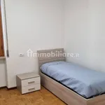 Rent 5 bedroom apartment of 130 m² in Teramo