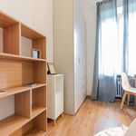 Rent a room of 86 m² in Turin