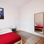 Rent 4 bedroom apartment of 100 m² in Genova