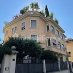 Rent 3 bedroom house of 100 m² in Milan