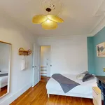 Rent a room of 55 m² in Paris