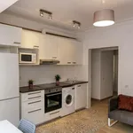 Rent 5 bedroom apartment in Barcelona