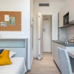 Rent 1 bedroom apartment of 18 m² in Florence