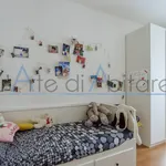 Affitto 4 camera appartamento di 91 m² in Padova