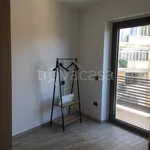 Affitto 4 camera appartamento di 80 m² in Frosinone