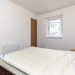 Rent 2 bedroom flat in Aberdeen