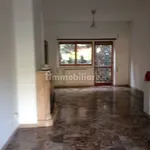 Rent 5 bedroom house of 246 m² in Rome