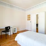 Rent a room in lisbon