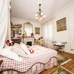 Rent 1 bedroom apartment of 74 m² in Paris