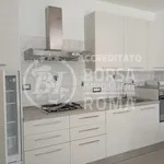 Affitto 2 camera appartamento di 82 m² in Roma