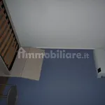 Rent 4 bedroom apartment of 100 m² in Padua