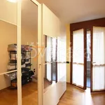 Rent 3 bedroom apartment of 90 m² in Varese