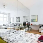 Rent 1 bedroom apartment of 45 m² in Berlin