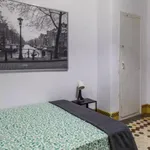 Rent 5 bedroom apartment in Valencia