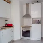 Rent a room in lisbon