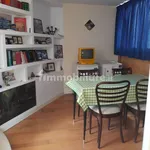 Rent 3 bedroom apartment of 60 m² in Naples