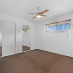 Rent 3 bedroom house in Oxenford