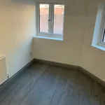 Rent 8 bedroom house in West Midlands