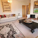 Rent 6 bedroom house in Scotland