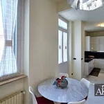 Rent 5 bedroom apartment of 250 m² in Novara