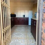 Rent 1 bedroom apartment in Soweto