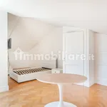 Rent 5 bedroom house of 320 m² in Rome