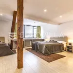 Najam 1 spavaće sobe stan od 68 m² u Zagreb
