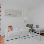 Appartement de 46 m² avec 1 chambre(s) en location à Paris