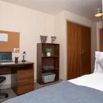 Rent 5 bedroom flat in Leicester