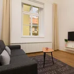 Pronajměte si 1 ložnic/e byt o rozloze 50 m² v Prague