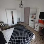 Rent a room in turin