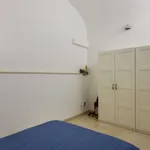 Rent a room of 110 m² in rome