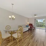 Rent 1 bedroom apartment of 62 m² in Sarasota