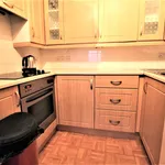 Rent 1 bedroom flat in Woking