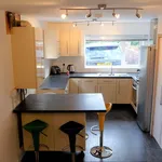 Rent 6 bedroom house in Exeter