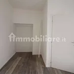 Rent 2 bedroom apartment of 65 m² in Como