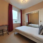 Rent 2 bedroom flat in Aberdeen