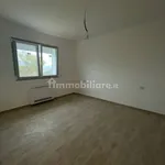 Affitto 2 camera casa di 60 m² in Latina