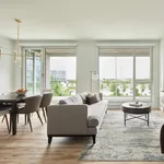 Appartement de 1033 m² avec 5 chambre(s) en location à Montreal