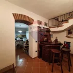 Rent 4 bedroom apartment of 197 m² in Foligno